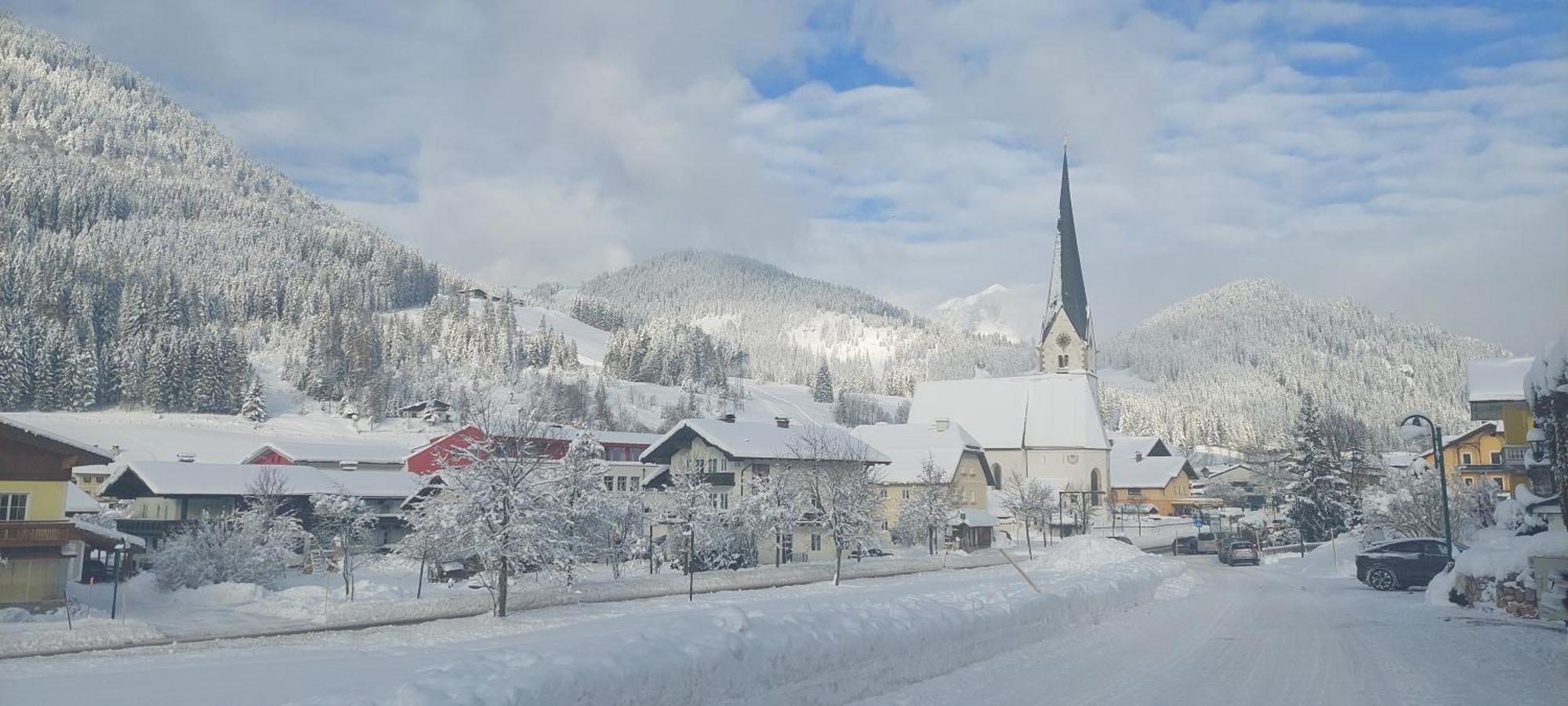 Appartements Haus Bergland Sankt Martin am Tennengebirge Exterior foto